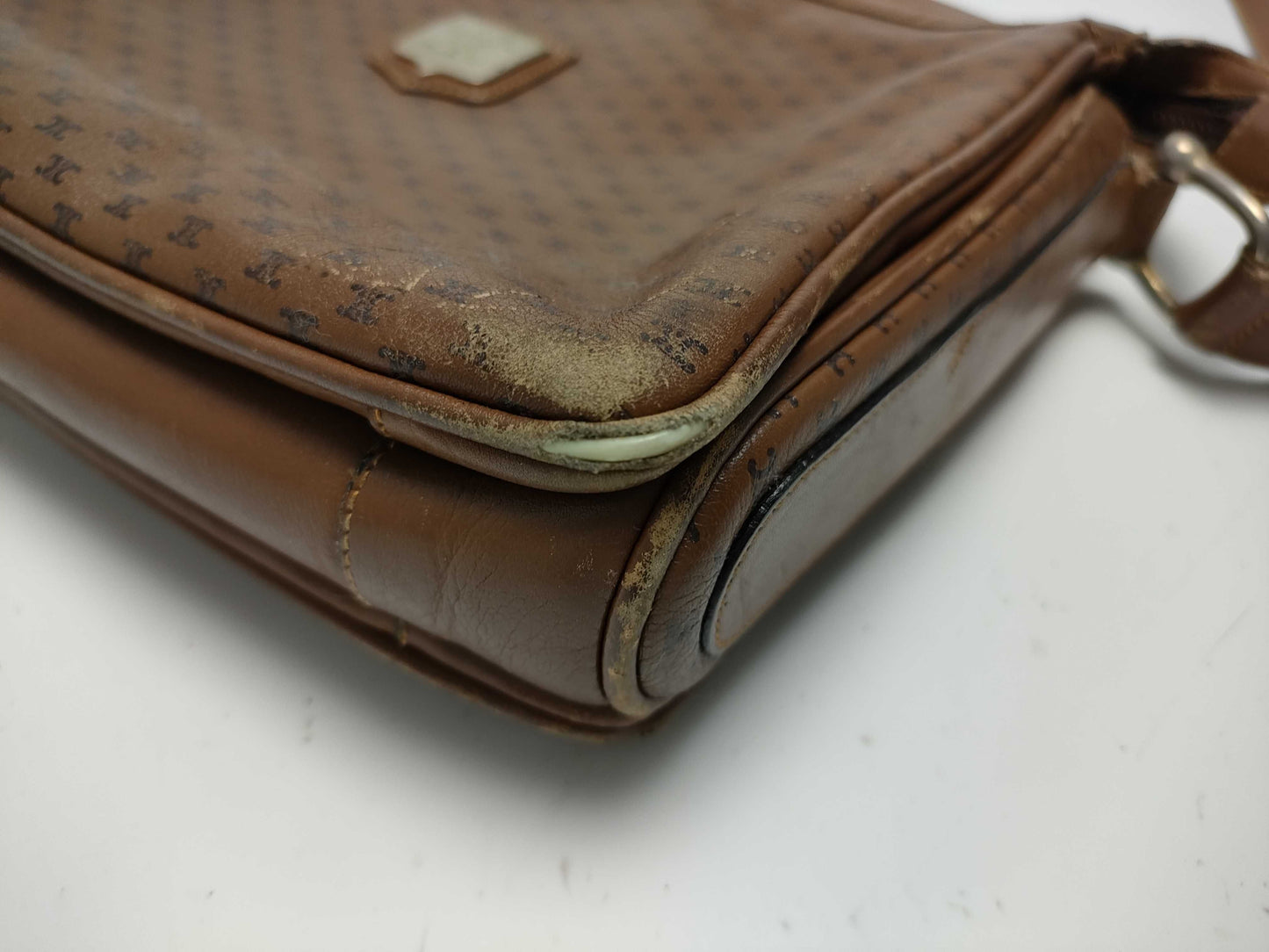 CELINE Vintage Leather Shoulder Bag