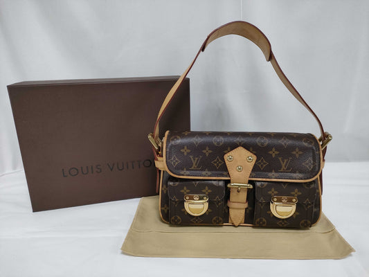 LOUIS VUITTON Monogram M40027 Hudson Shoulder Bag