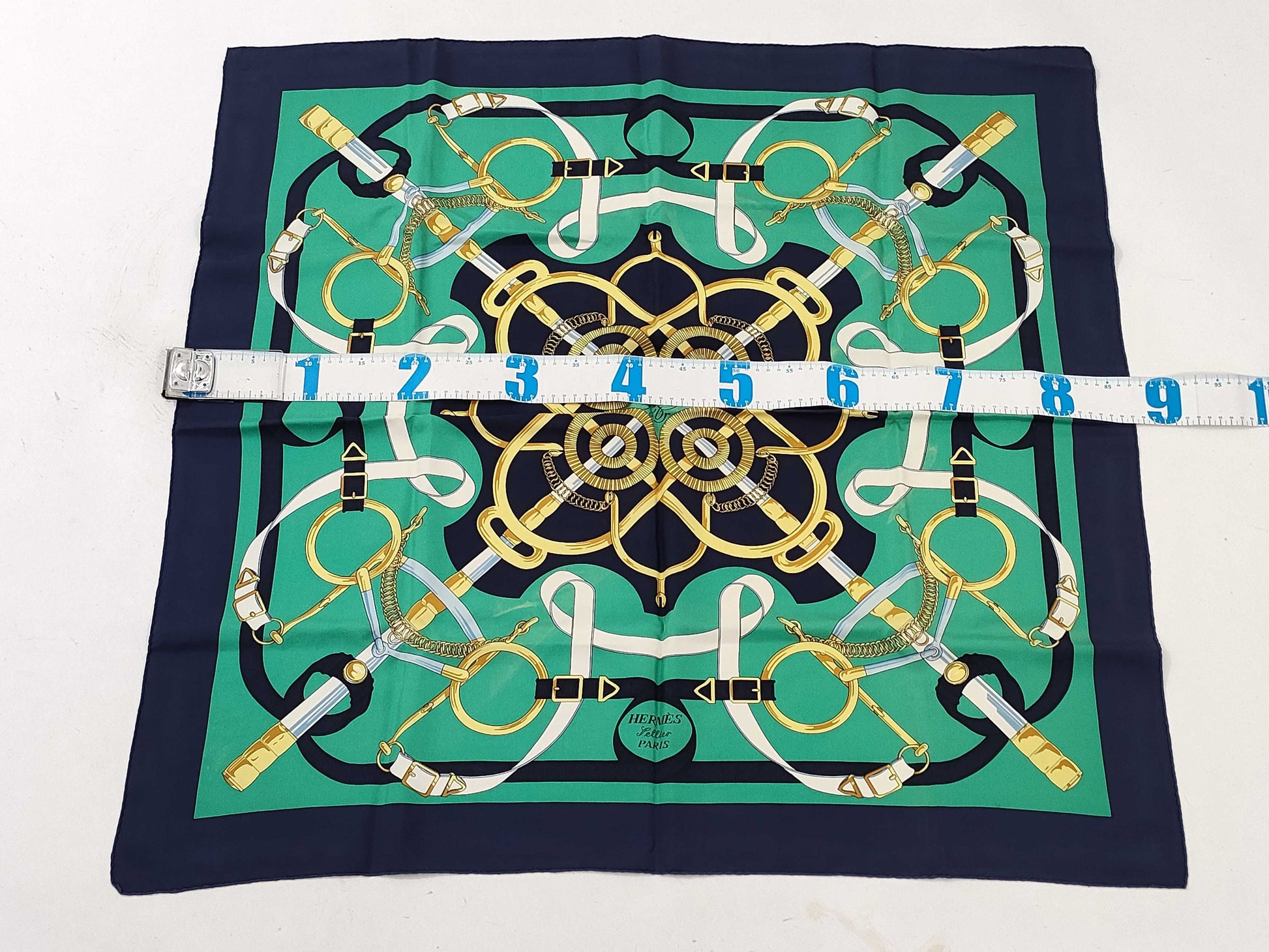 HERMES Carre Green Scarf
