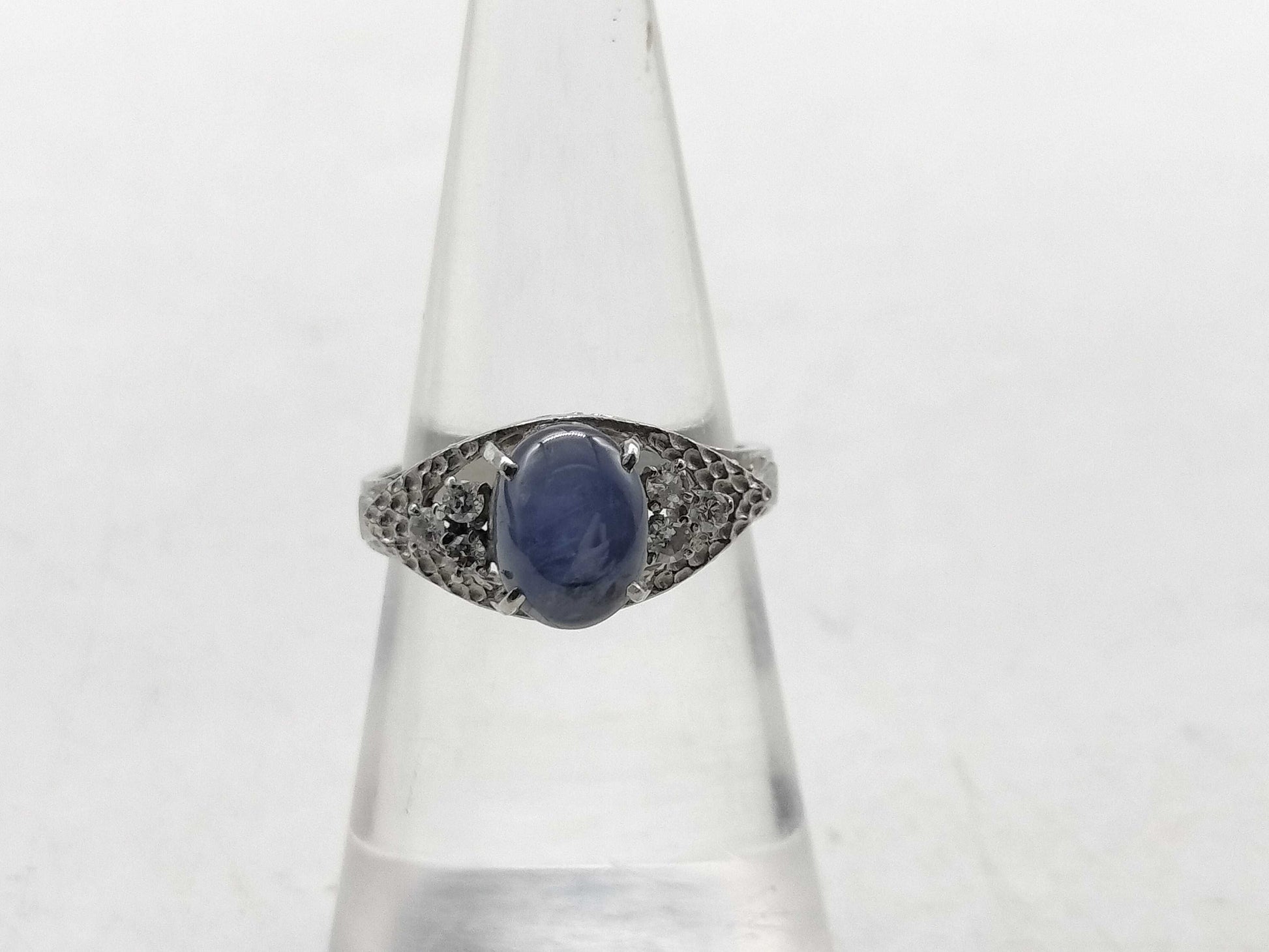 Star Sapphire and Diamond PT850 Ring, 5.6g 