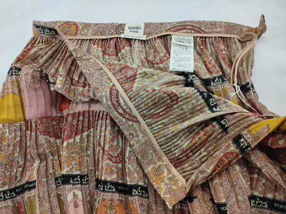HERMES pleated skirt with ribbon pattern