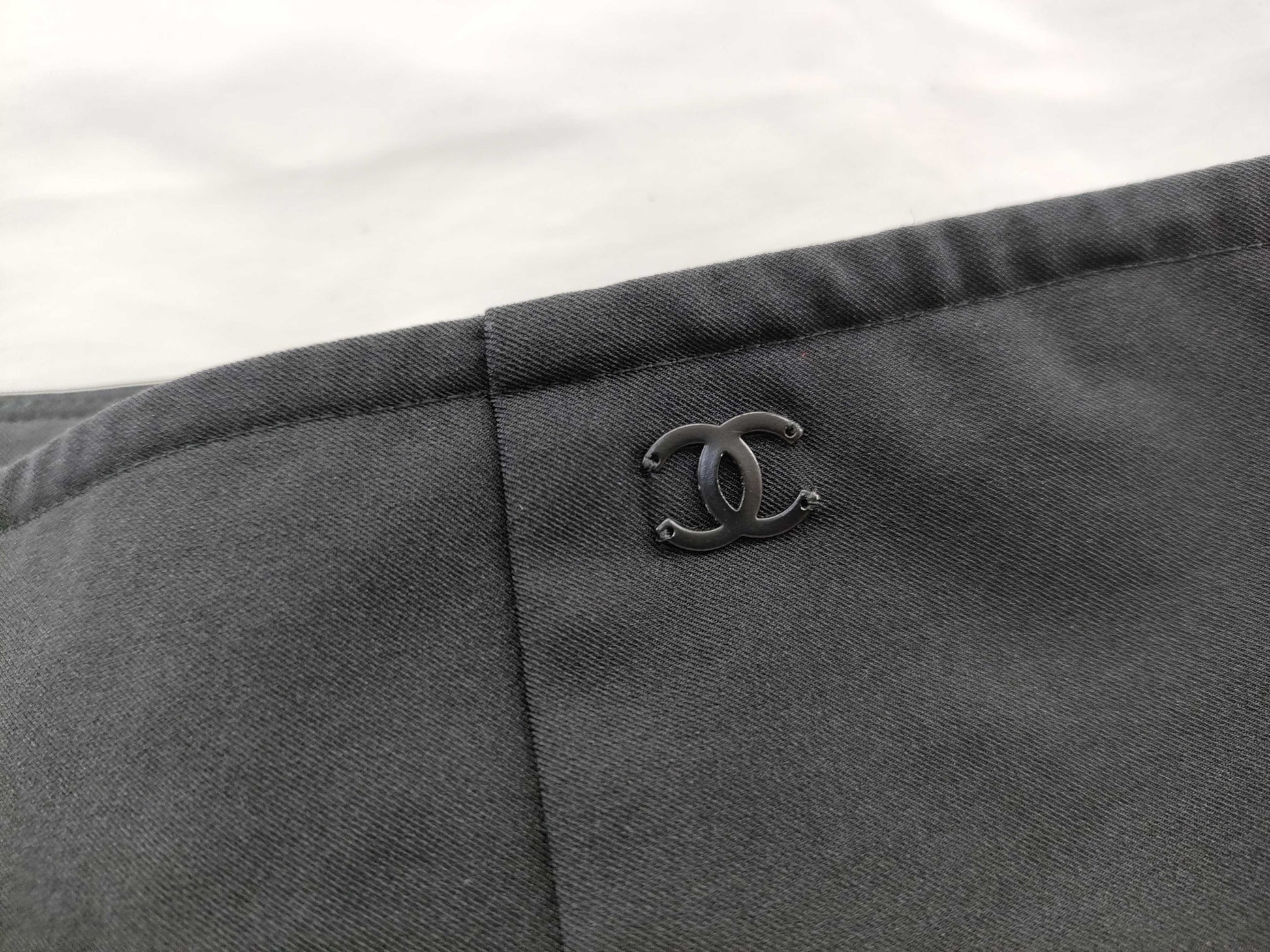 CHANEL 02c Shorts Pants