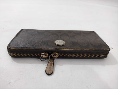 COACH Long Wallet Set of 5