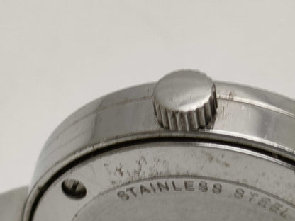 GUCCI 105 Women's Watch with Missing Screws