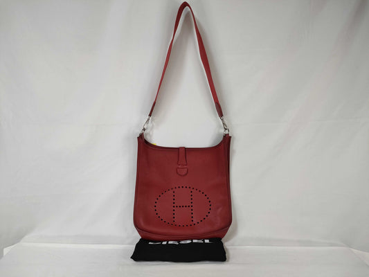 HERMES Evelyn Evelyn 1/G Stamp/Red Shoulder Bag