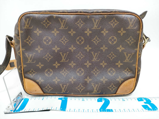 LOUIS VUITTON Monogram Nile Shoulder Bag