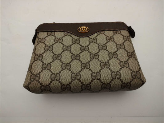GUCCI Old GG Supreme Pouch Pouch