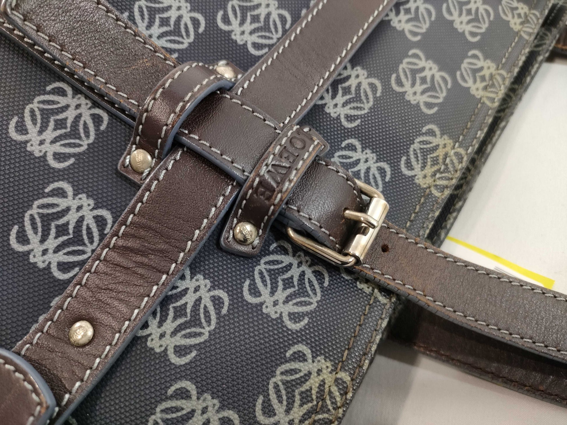 LOEWE Triomphe / Year, Condition Considered / Corner Scratches Large Tote Bag