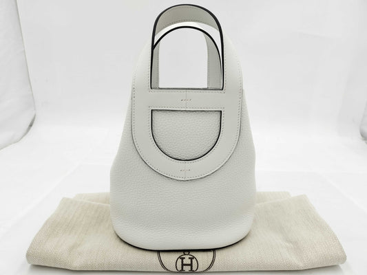 HERMES In the Loop White Handbag with Gold Hardware and B Stamp