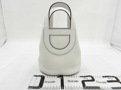 HERMES In the Loop White Handbag with Gold Hardware and B Stamp