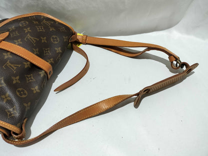 LOUIS VUITTON Monogram M42256 Saumur 30 Shoulder Bag