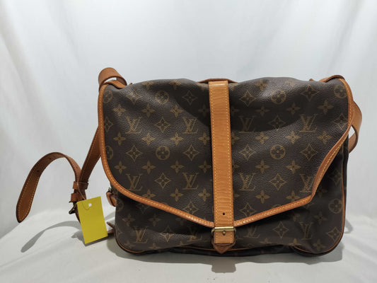 LOUIS VUITTON Monogram M42252 Saumur 35 Shoulder Bag