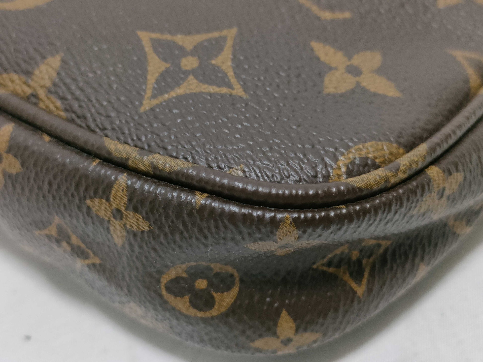 LOUIS VUITTON Monogram Multi Pochette Accessoires Rose Clair Pouch