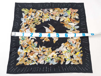 HERMES Carre 90 Lintrust Scarf