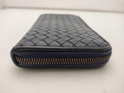 BOTTEGA VENETA Intrecciato Long Wallet with Zipper