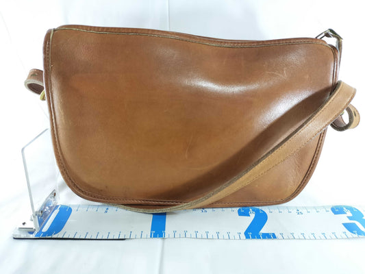 COACH 335 Shoulder Bag