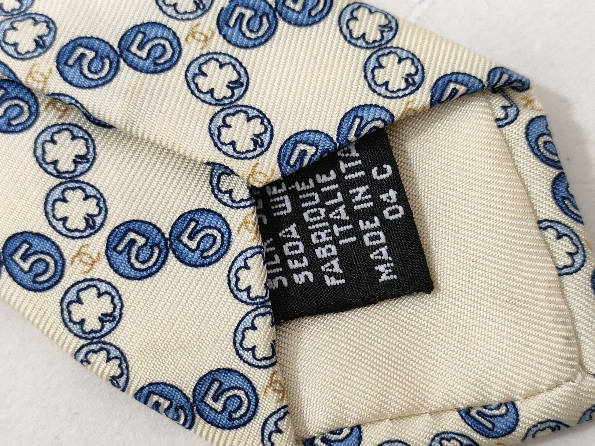 HERMES *4/Chanel *1 Total of 5 Ties