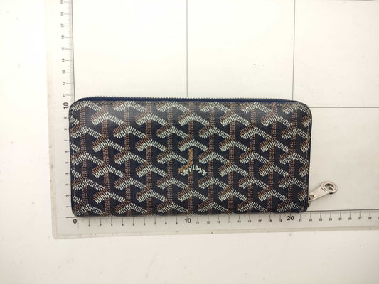 GOYARD Zippy Wallet