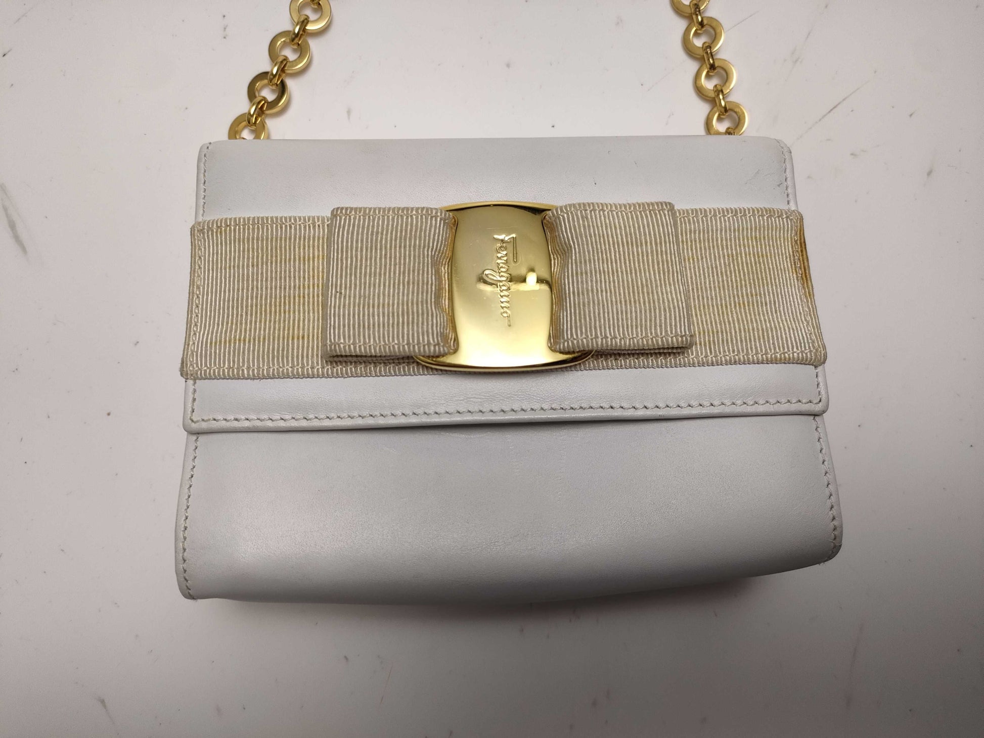 Salvatore Ferragamo Leather Ribbon 2-Way White Shoulder Bag