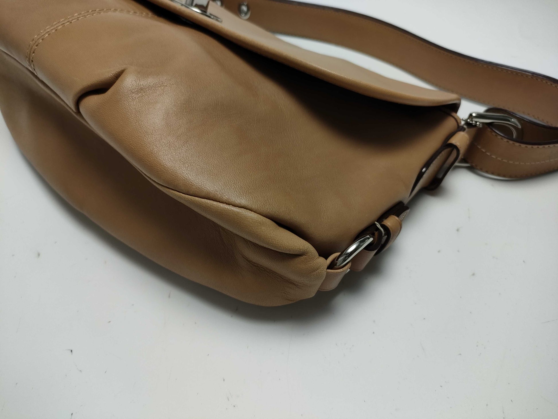 COACH F15170 Shoulder Turnlock Shoulder Bag