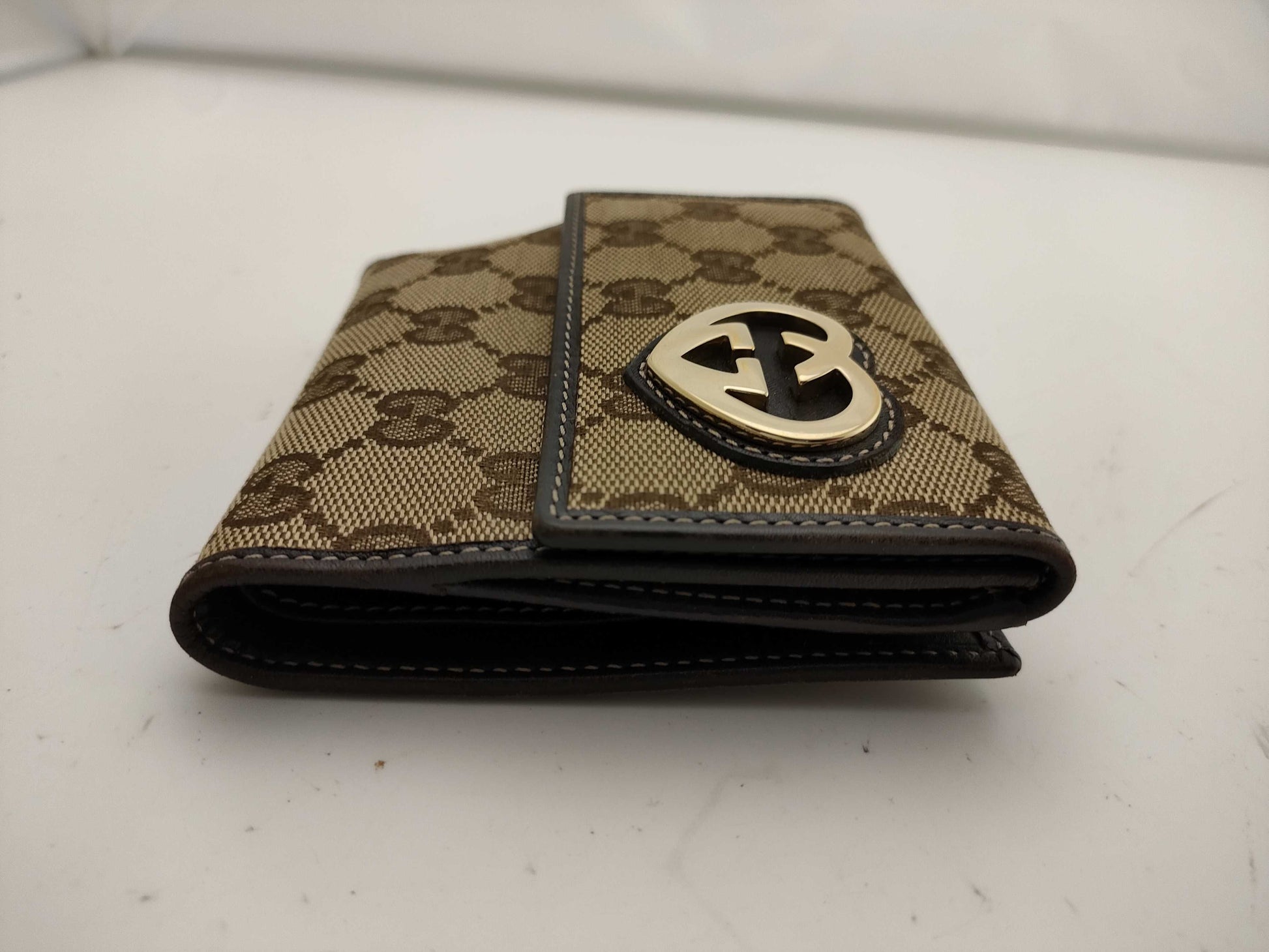 GUCCI GG Canvas Lovely Heart Compact Wallet