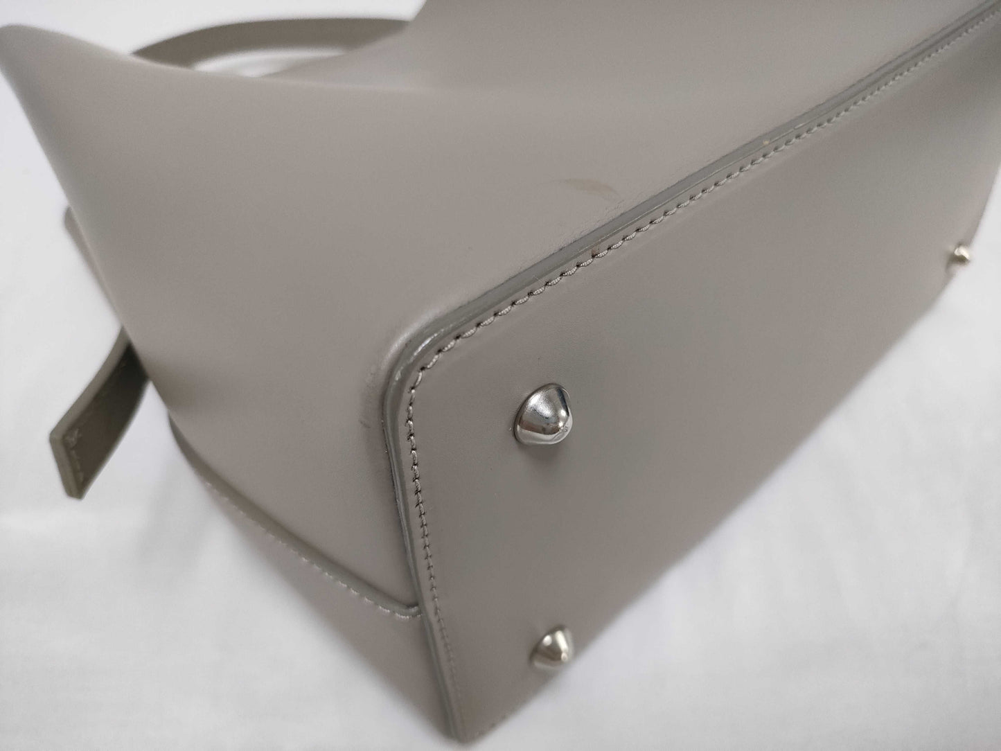 5-piece handbag set including Coach, Tory Burch, etc.