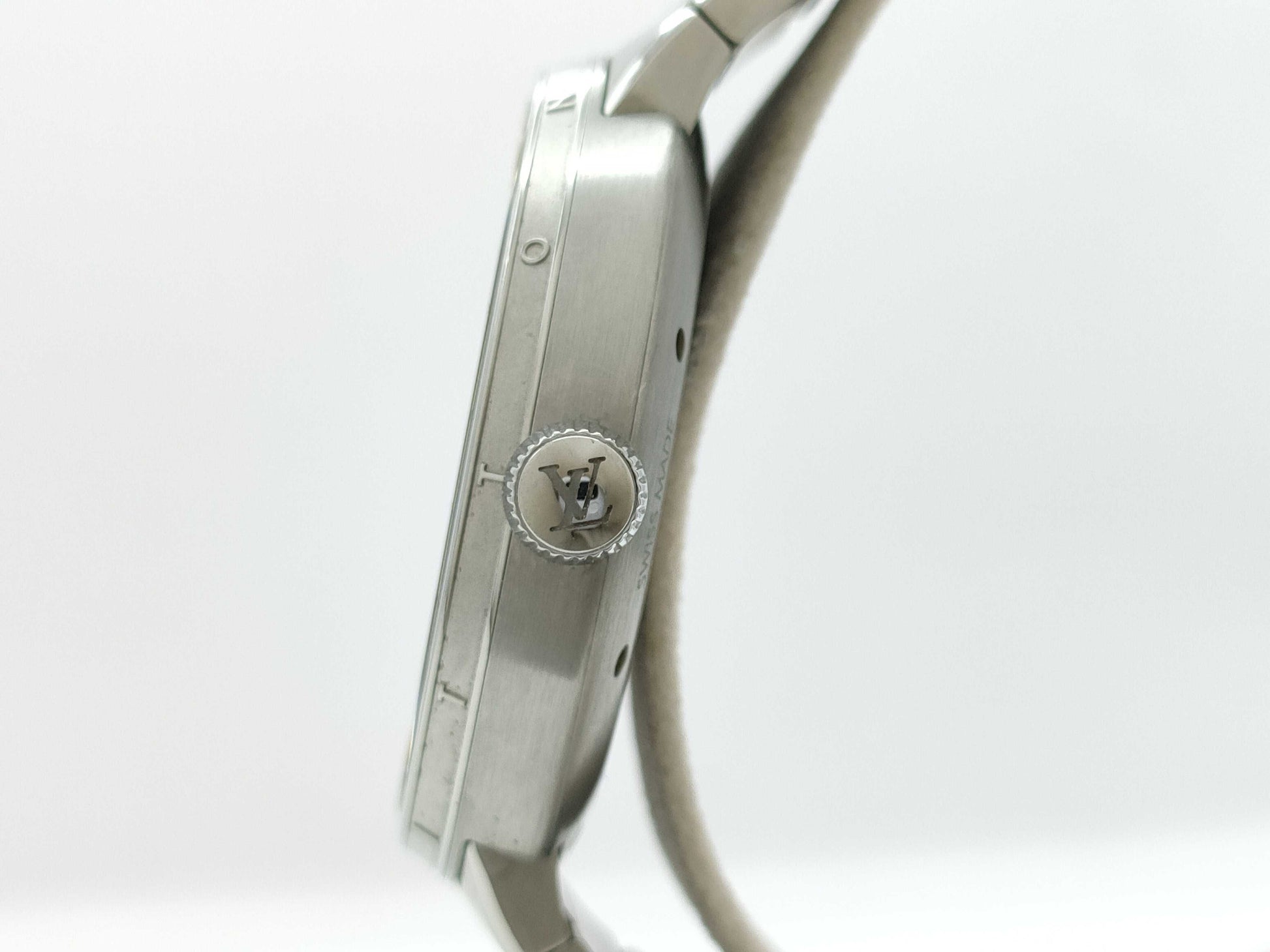 LOUIS VUITTON W1ST20 AK4382 Blue Dial Men's Watch