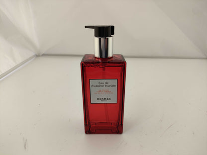 HERMES Eau de Rhubarbe Ecarlatte Hair and Body Cleansing Cosmetics