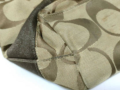 COACH Signature Furura*4 Shoulder Bag