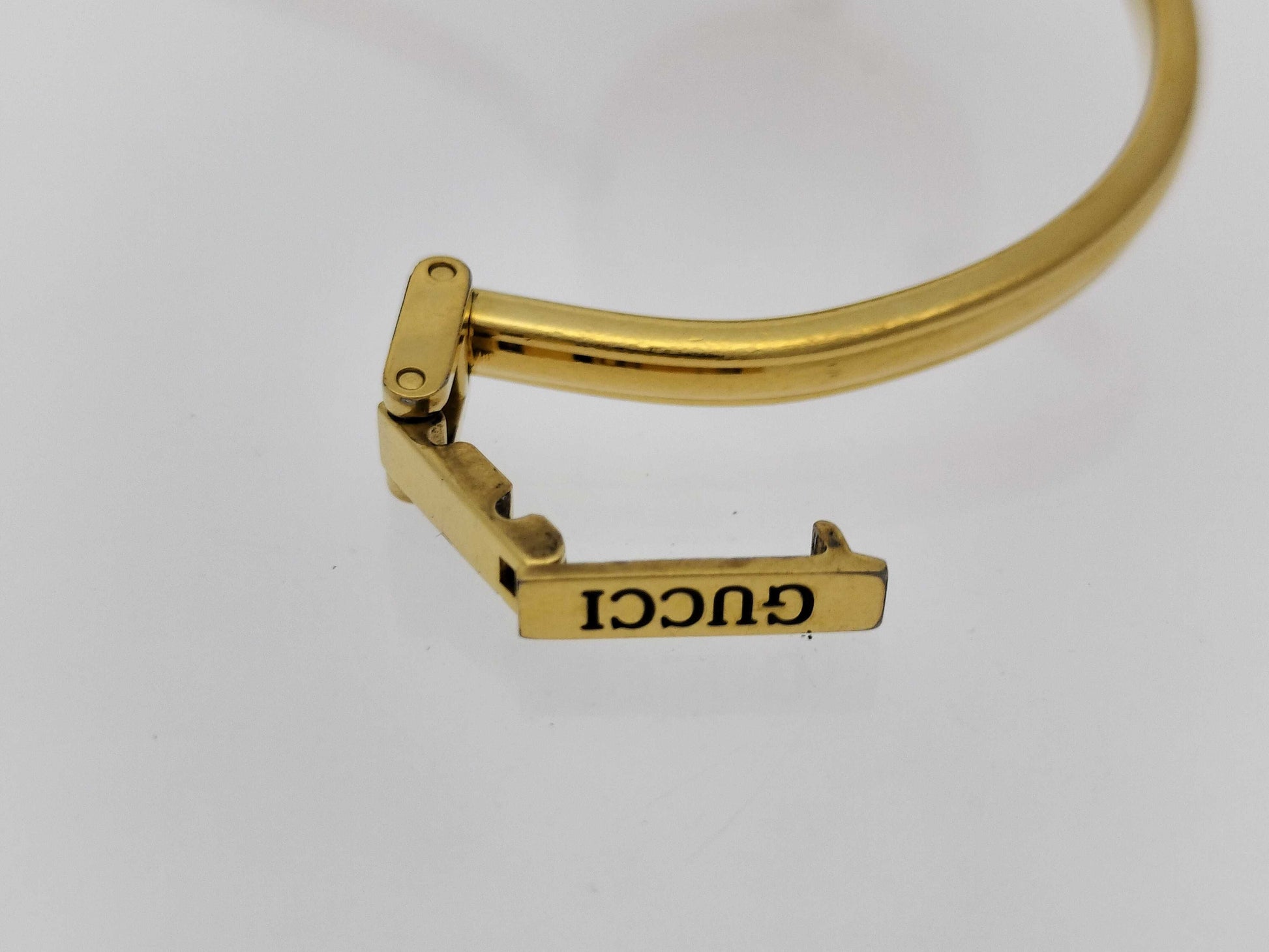 GUCCI Change Bezel Women's Watch