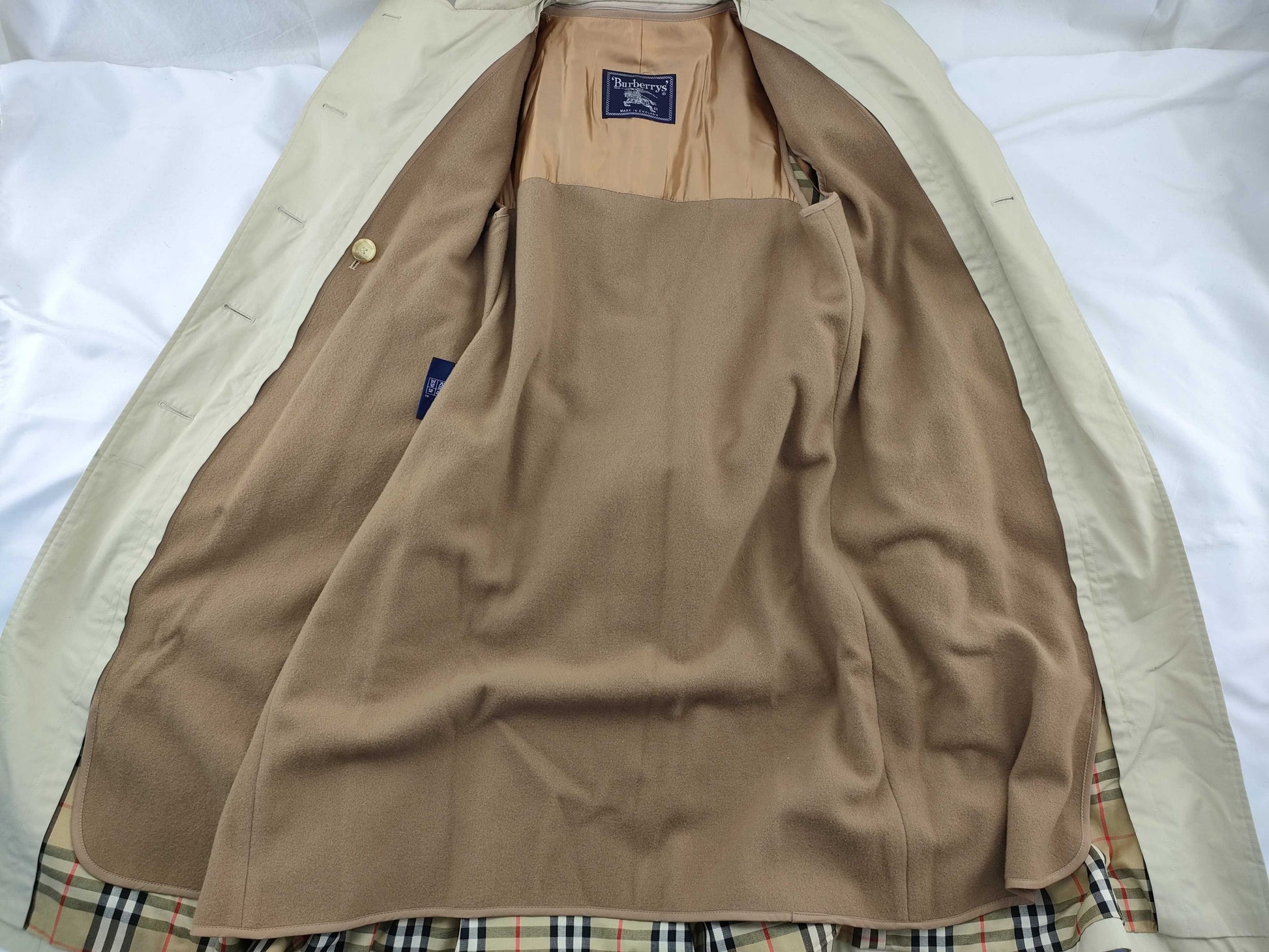 BURBERRY Nova Check Women's Coat