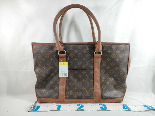 LOUIS VUITTON Monogram Weekend Handbag