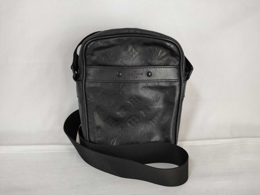 LOUIS VUITTON Monogram Danube M43681 Shoulder Bag