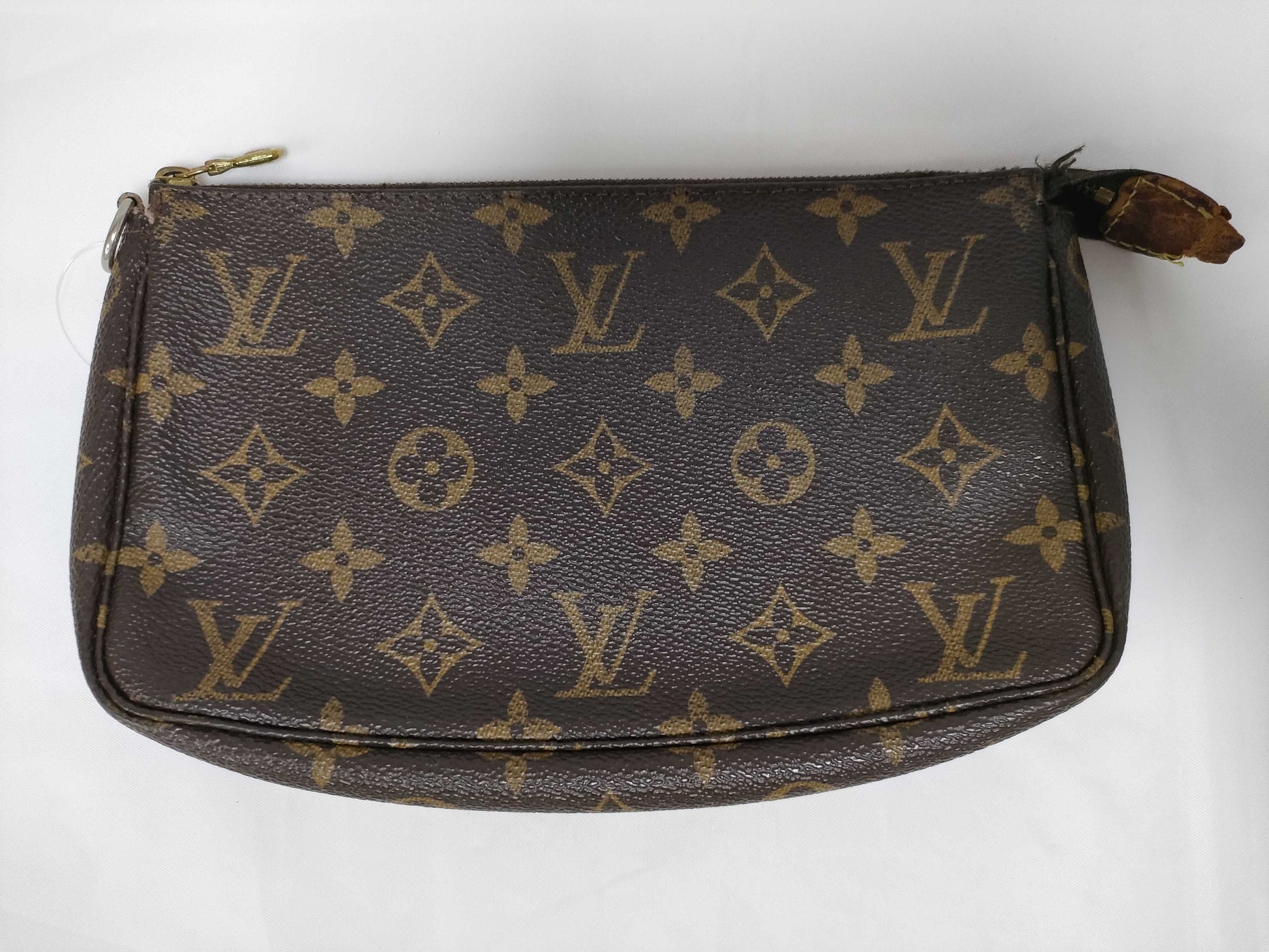 LOUIS VUITTON Monogram M40712 Pochette Accessoires Bag