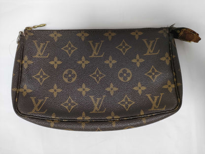 LOUIS VUITTON Monogram M40712 Pochette Accessoires Bag