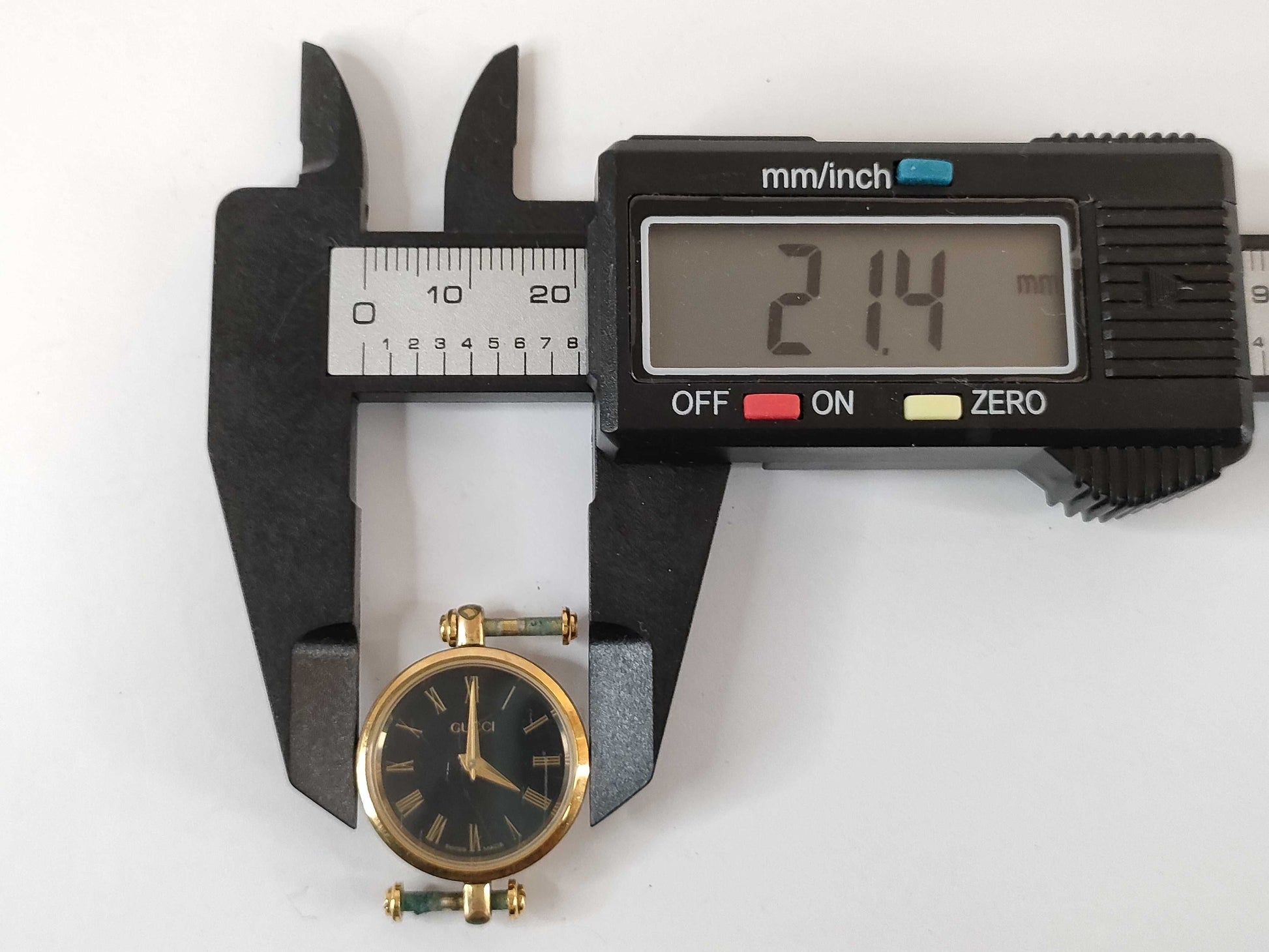 GUCCI Old Face Only Women's Watch, Unworked