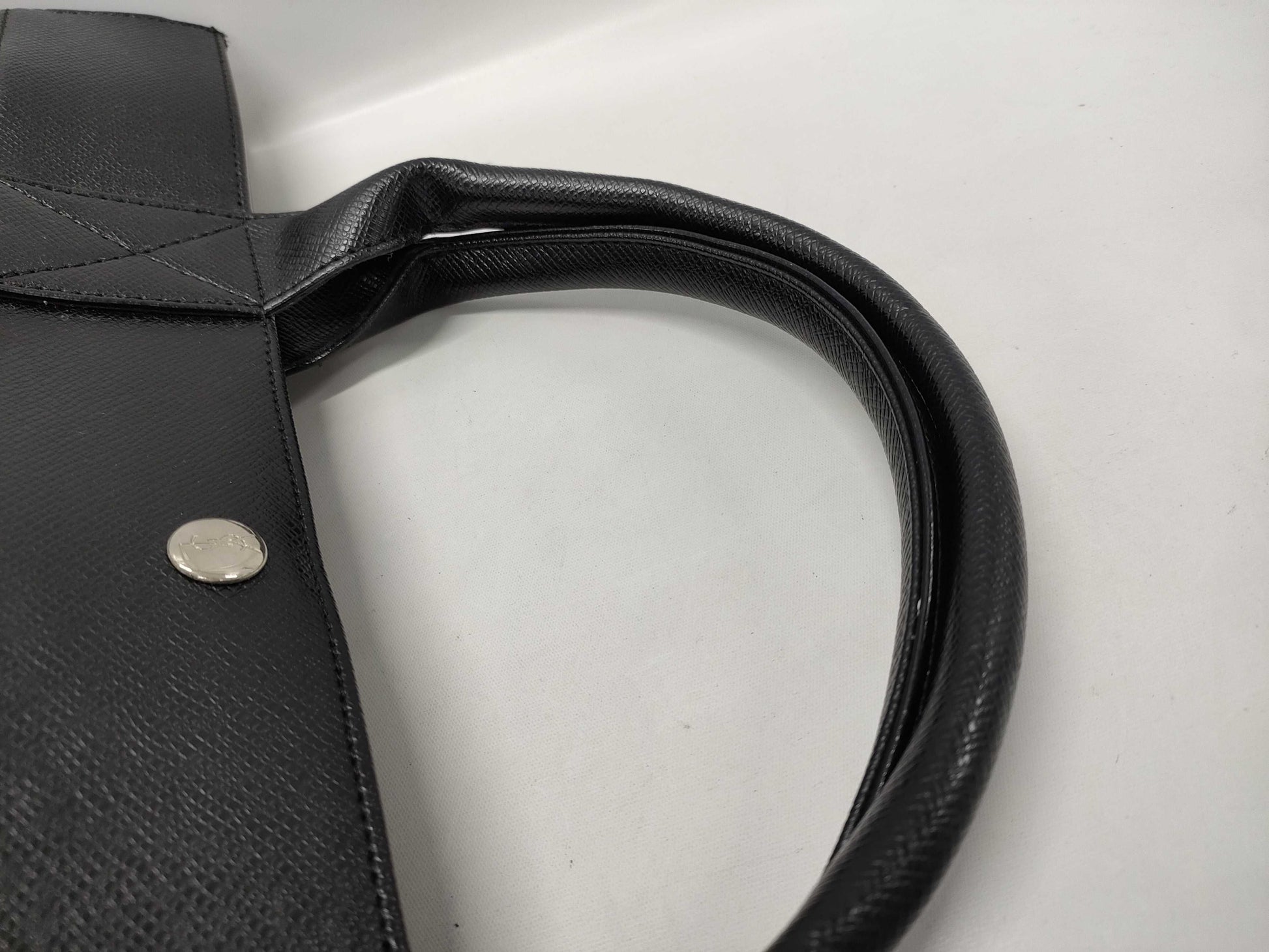 Yves Saint Laurent Leather Tote Bag