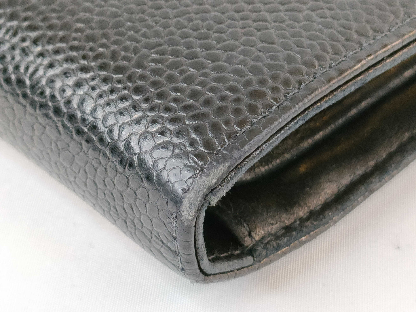 CHANEL Caviar Leather Clasp Long Wallet
