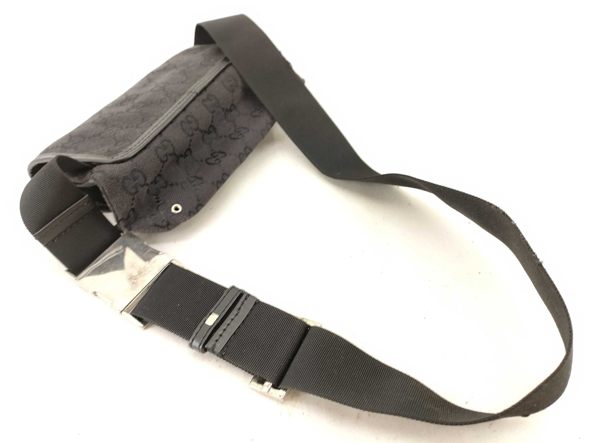 GUCCI GG Canvas 92543 Waist Bag
