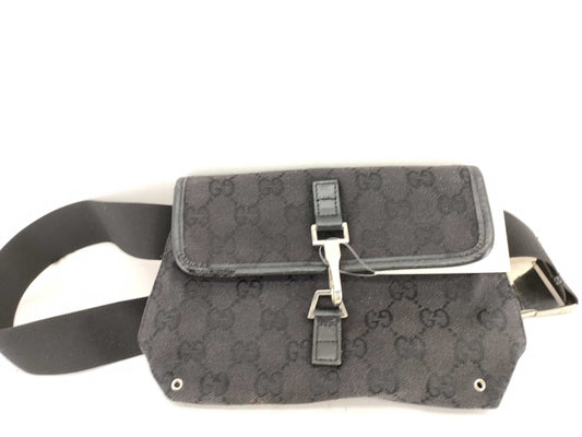GUCCI GG Canvas 92543 Waist Bag