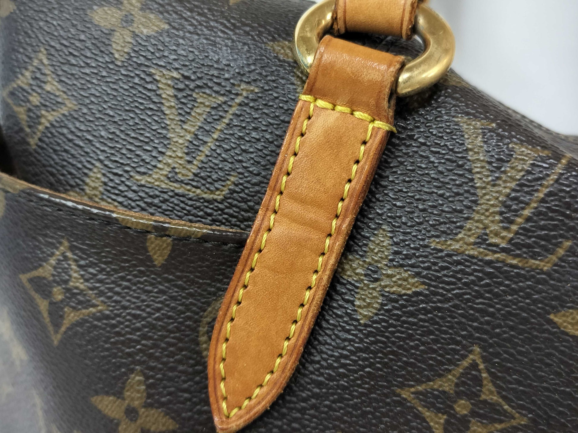 LOUIS VUITTON Monogram M56689 Totally MM Tote Bag