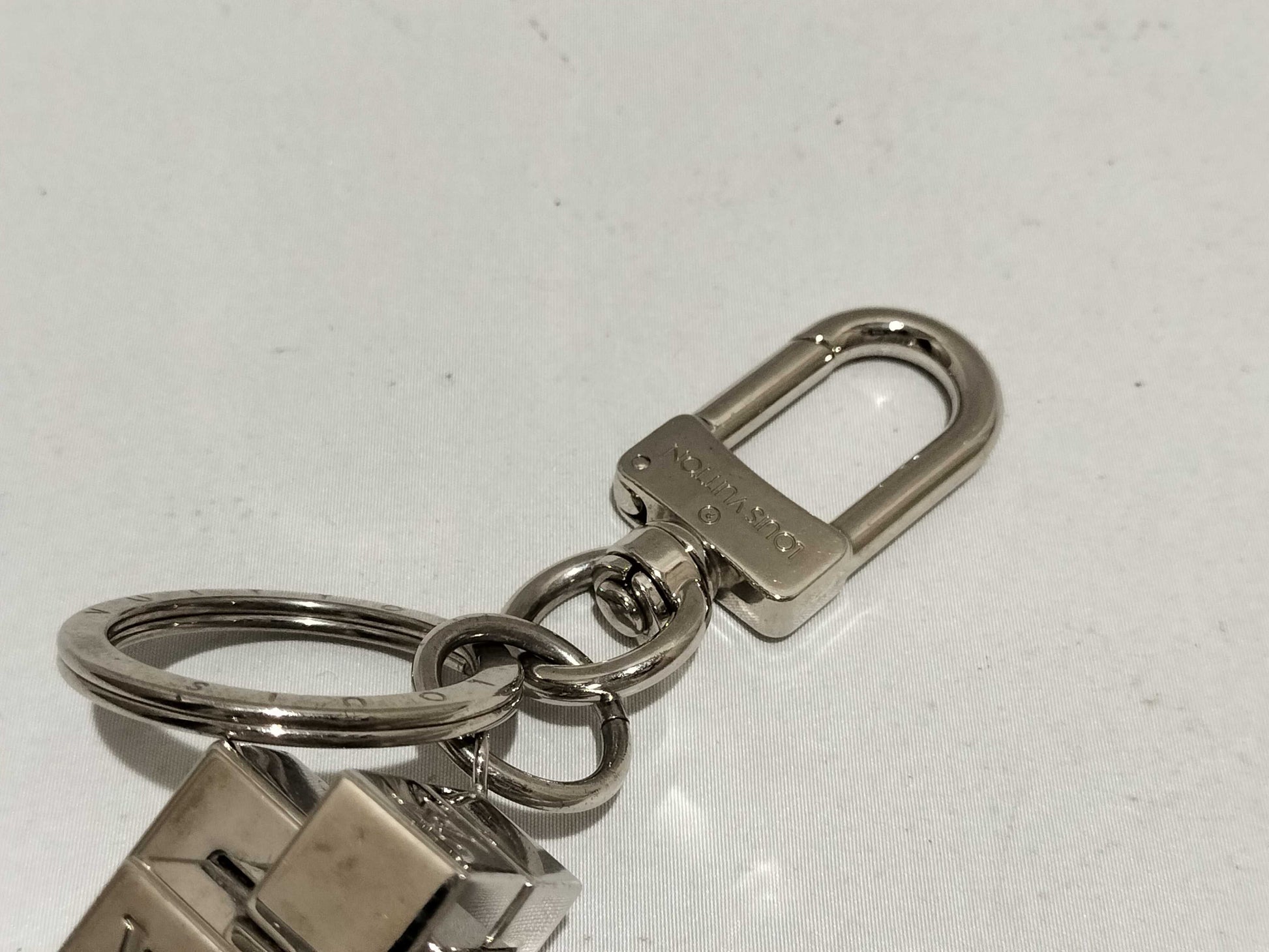 LOUIS VUITTON Monogram M67218 Keychain Charm