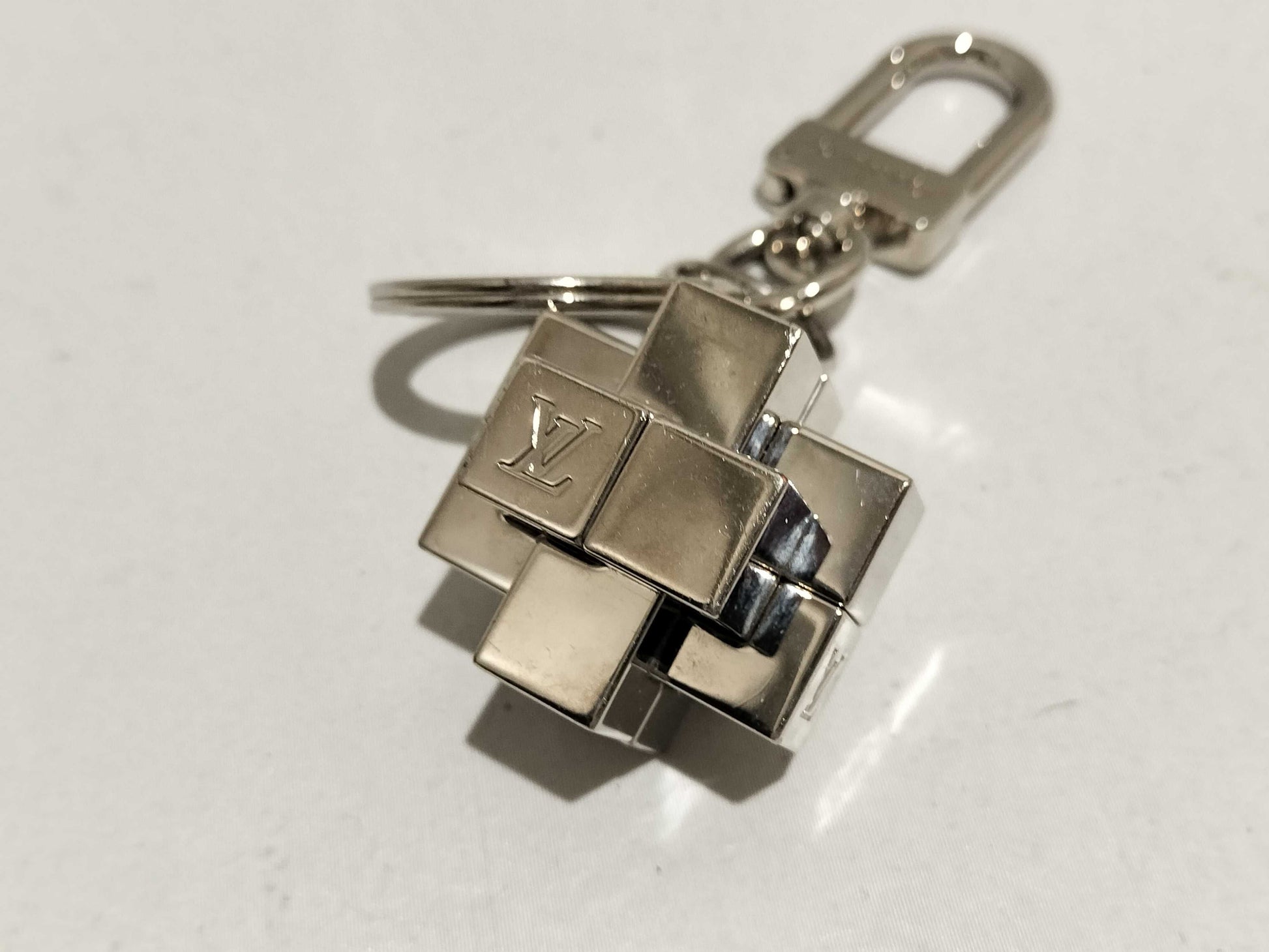 LOUIS VUITTON Monogram M67218 Keychain Charm
