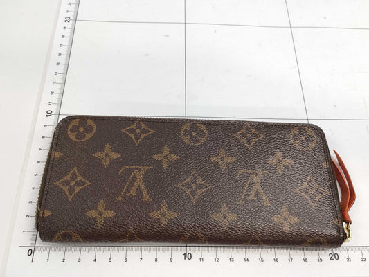 LOUIS VUITTON Monogram Clemence Wallet