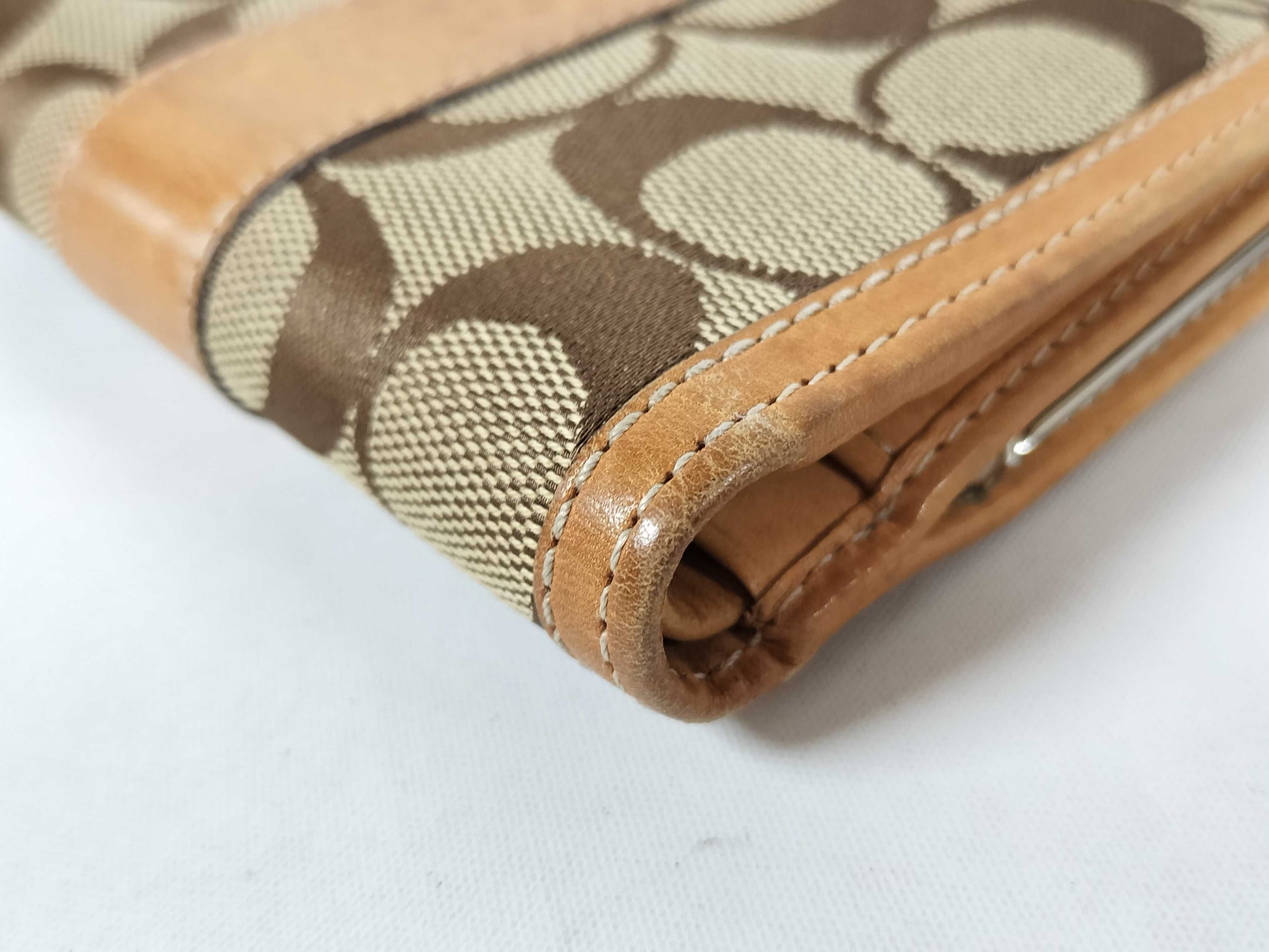 COACH COACH Round Zip Long Wallet Bifold Wallet 2 Wallets