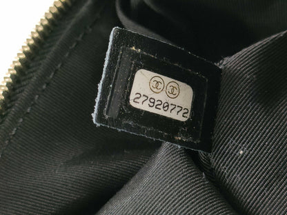 CHANEL Matelasse Caviar Skin Waist Bag