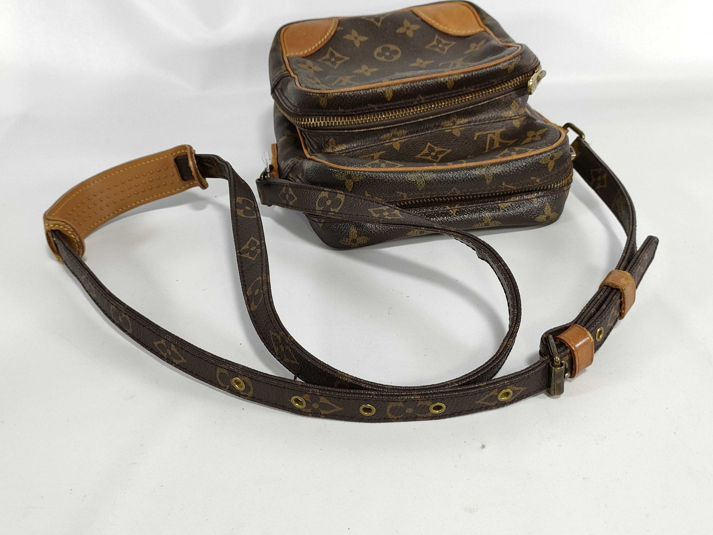 LOUIS VUITTON Monogram M45236 Amazon Shoulder Bag