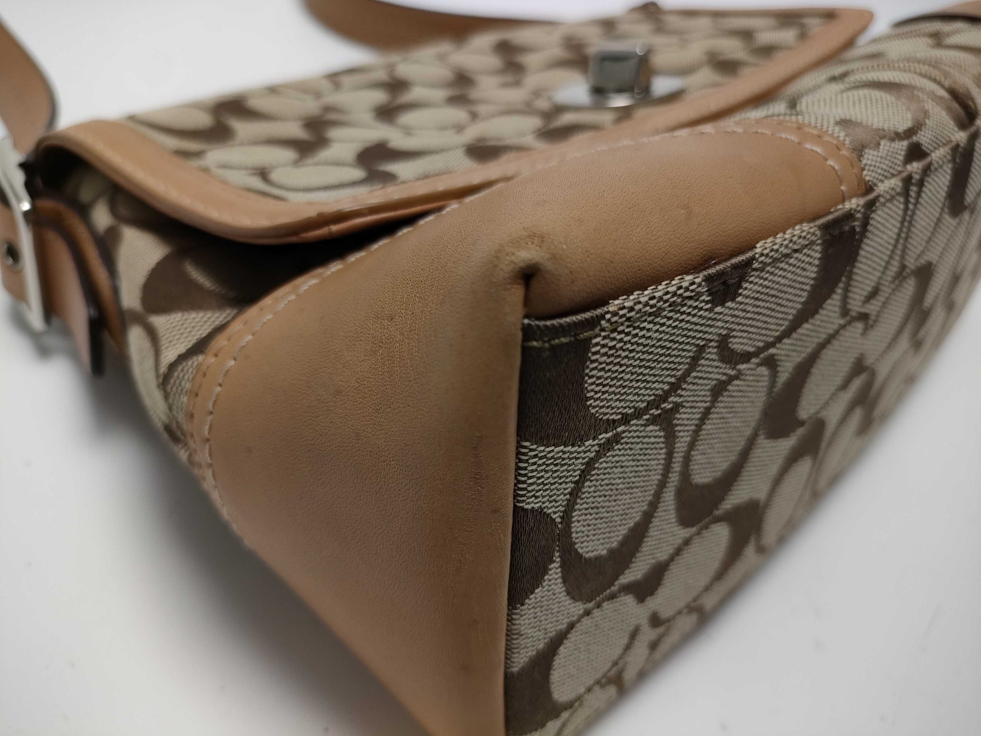 COACH Signature 4-Piece Shoulder Bag