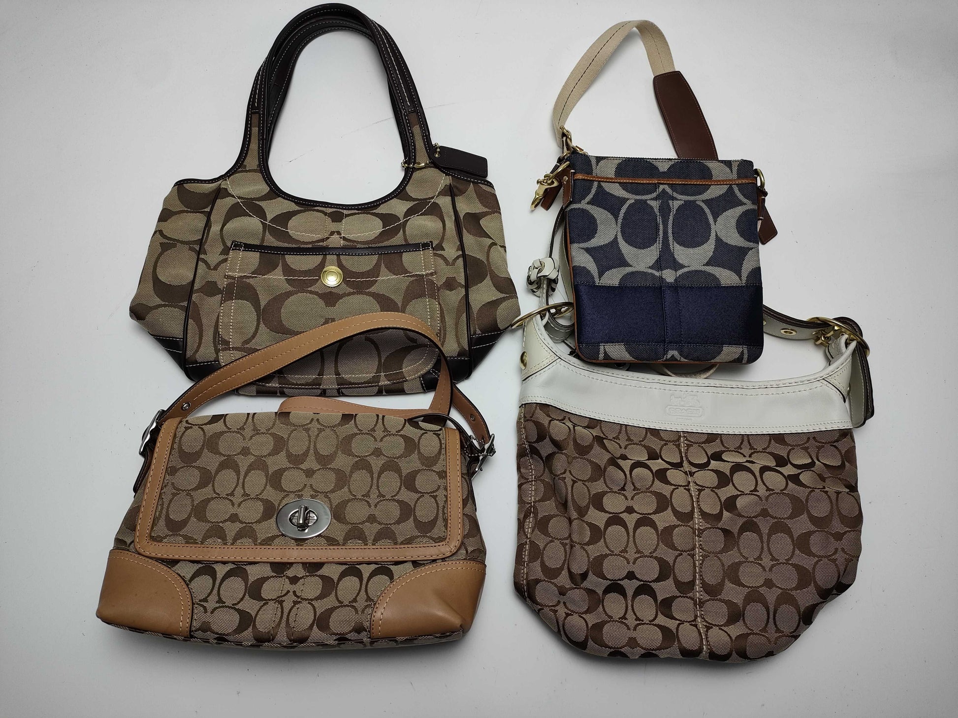 COACH Signature 4-Piece Shoulder Bag
