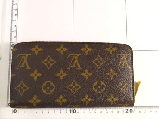 LOUIS VUITTON Monogram M41895 Zippy Wallet RFID Enabled Wallet
